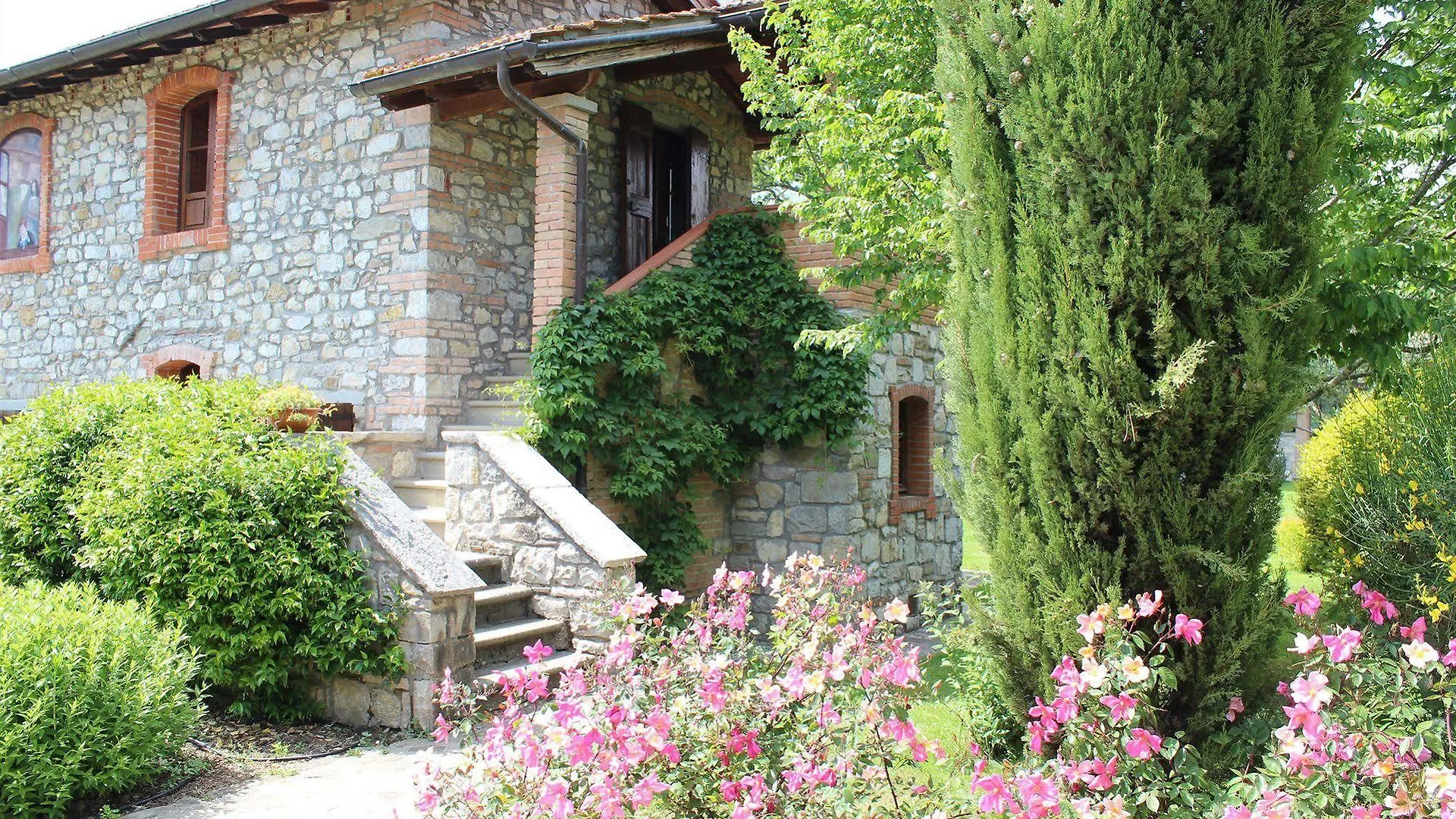 Country house Borgo Corsignano Guest House Poppi